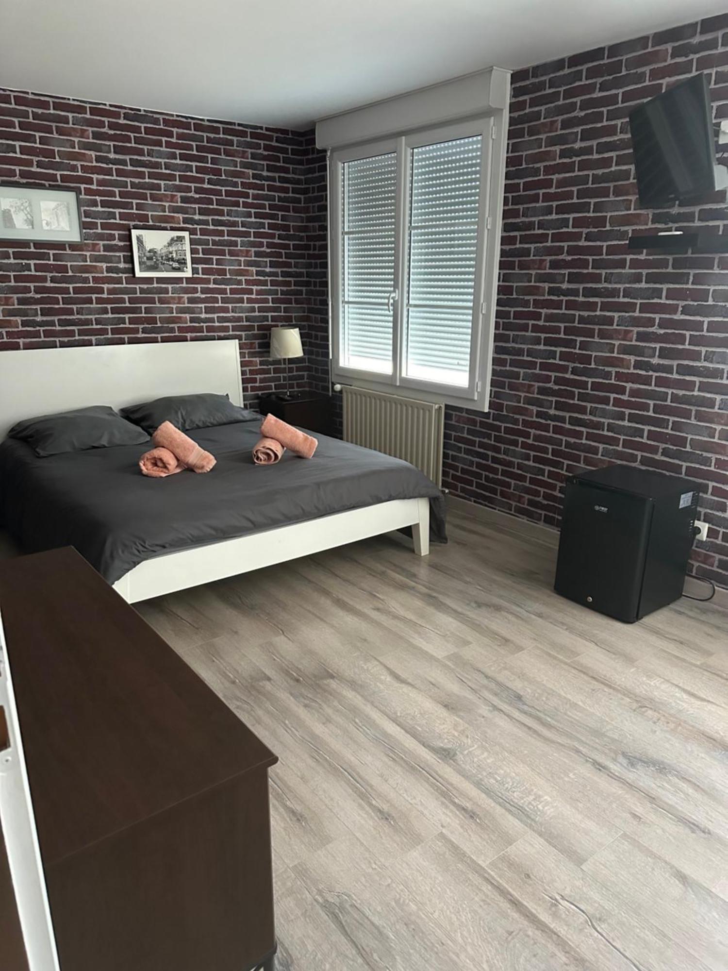 La Ressource Bed and Breakfast Fontguenand Buitenkant foto